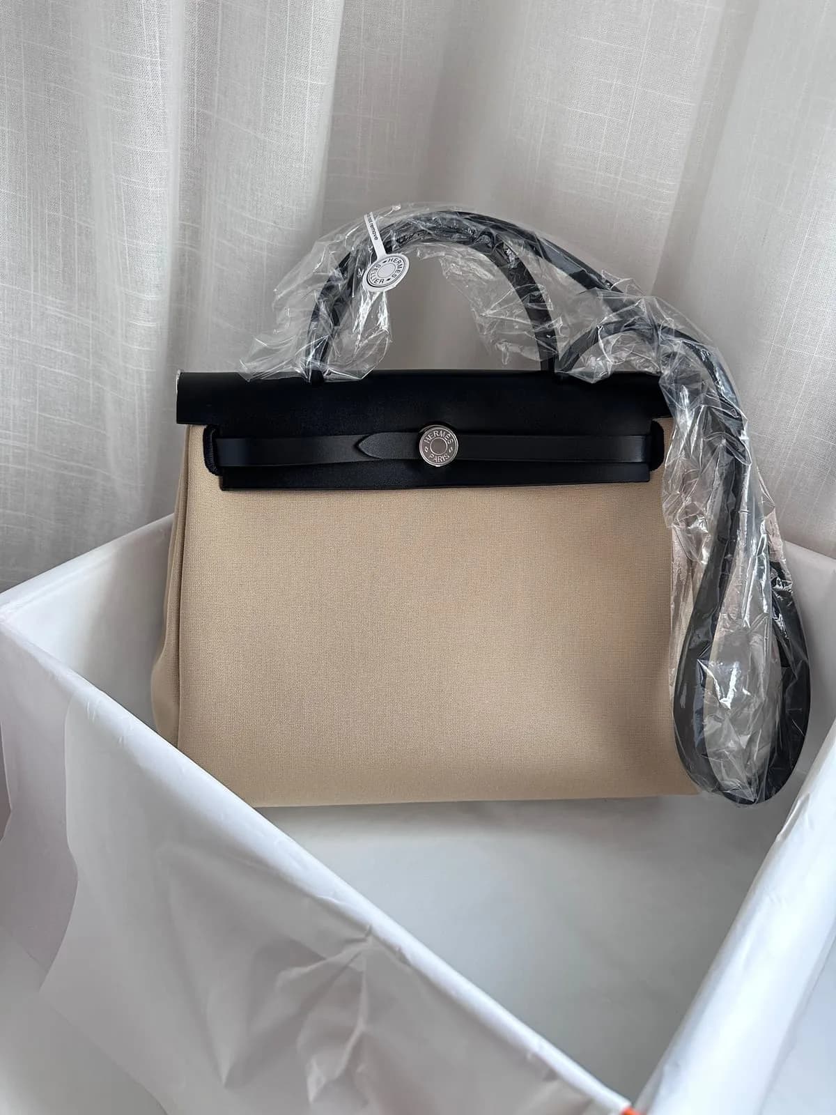 Hermès Herbag 31 Trench/Black PHW