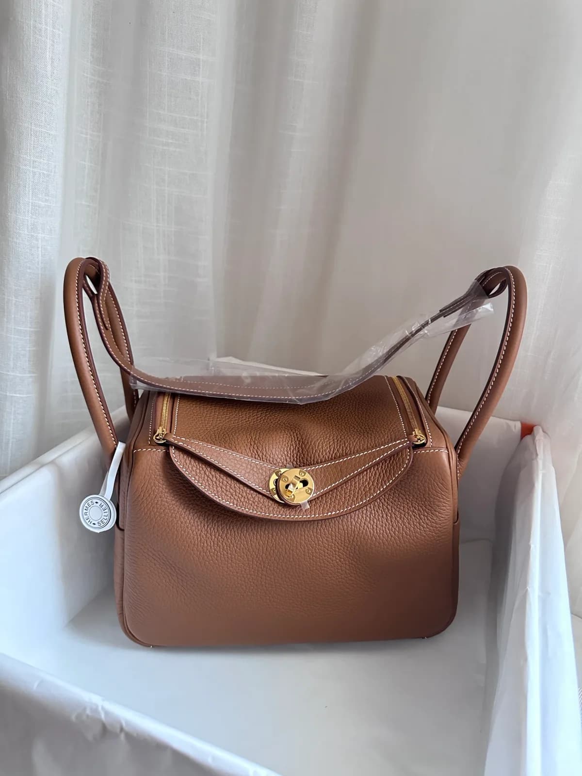 Hermès LINDY 26 Gold GHW