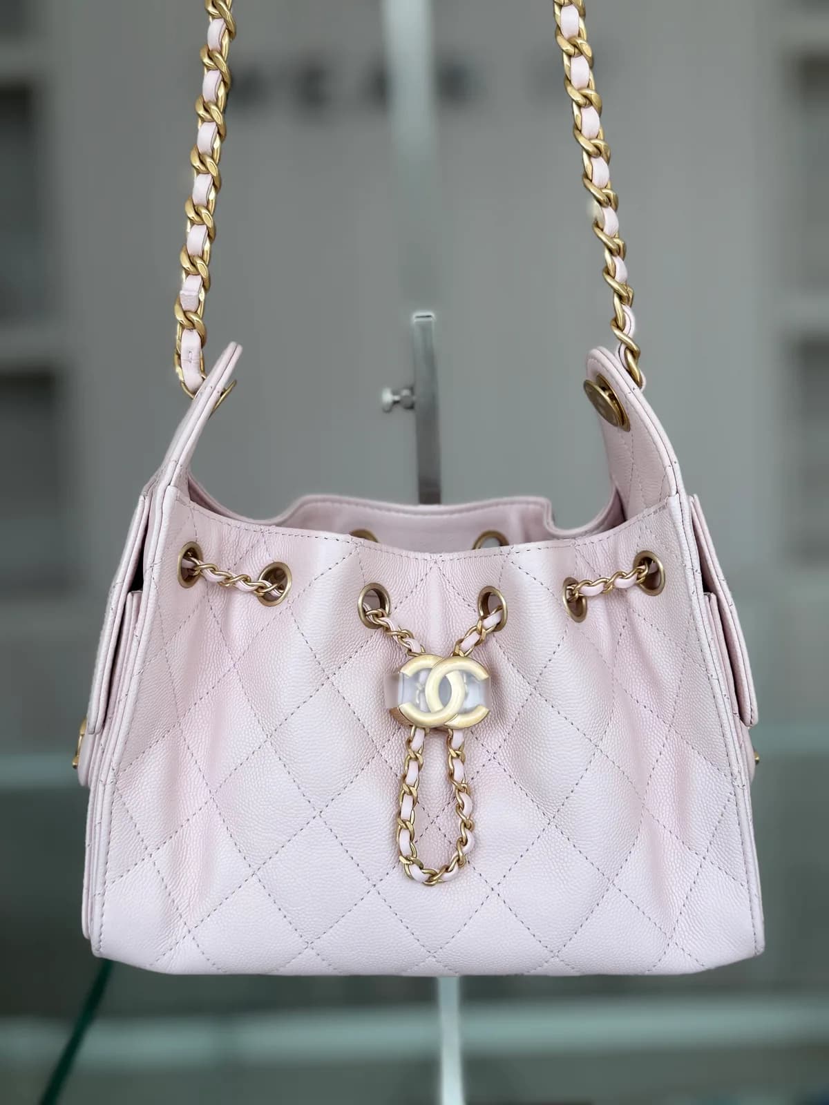 Chanel Chanel 25 Mini Light Pink GHW