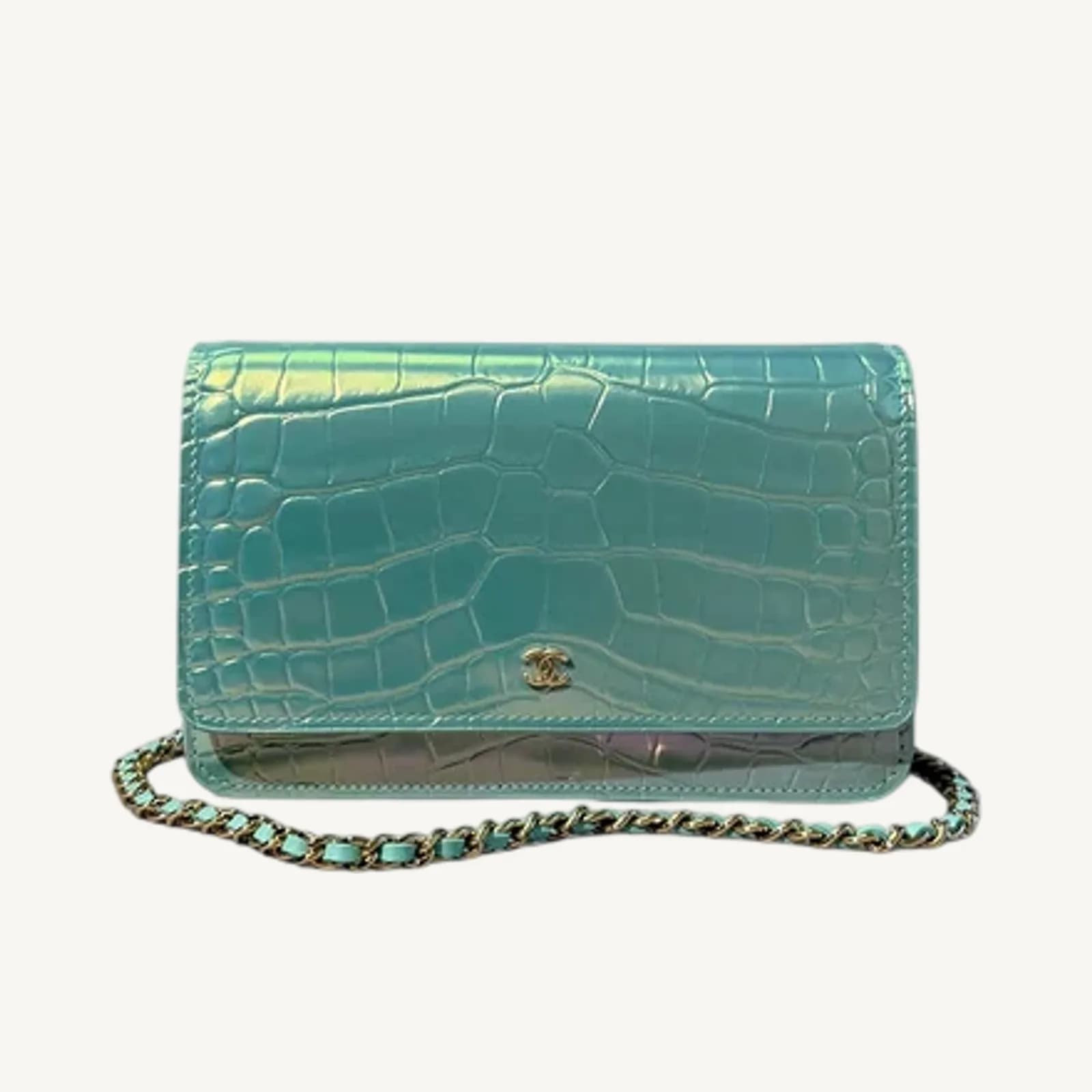 Chanel Chanel Wallet on Chain Iridescent Turquoise