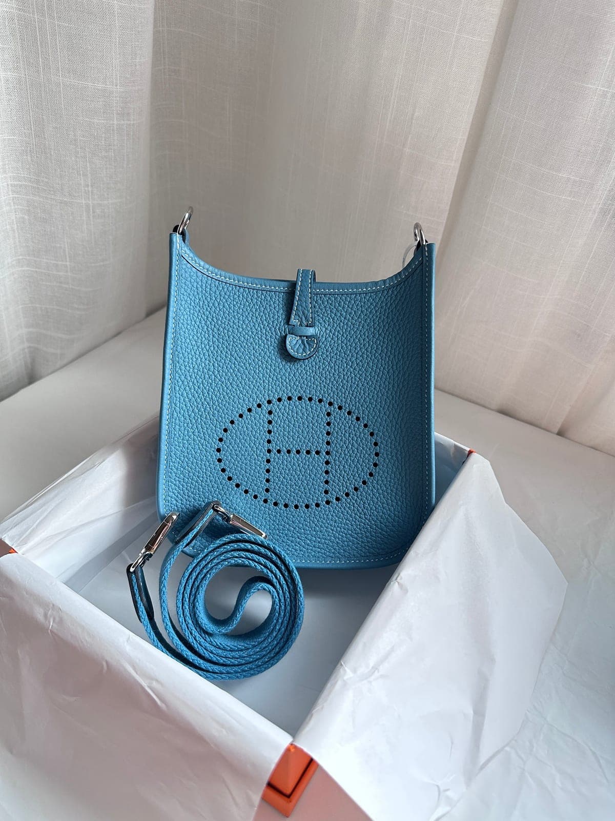 Hermès Evelyne 16 New Blue Jeans PHW